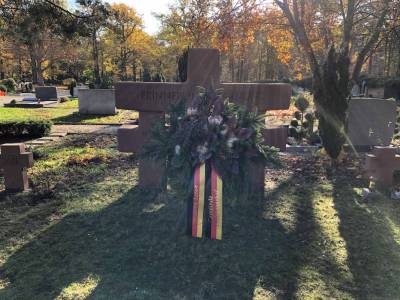 15.11.2020: Volkstrauertag in Limburgerhof. Wegen Corona erfolgte die Kranzniederlegung ohne G�ste.